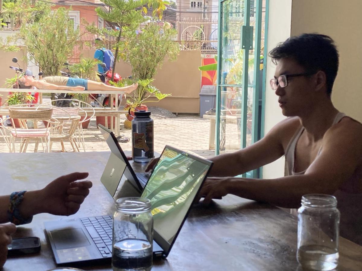 Nextdoor Patan Vandrarhem Exteriör bild