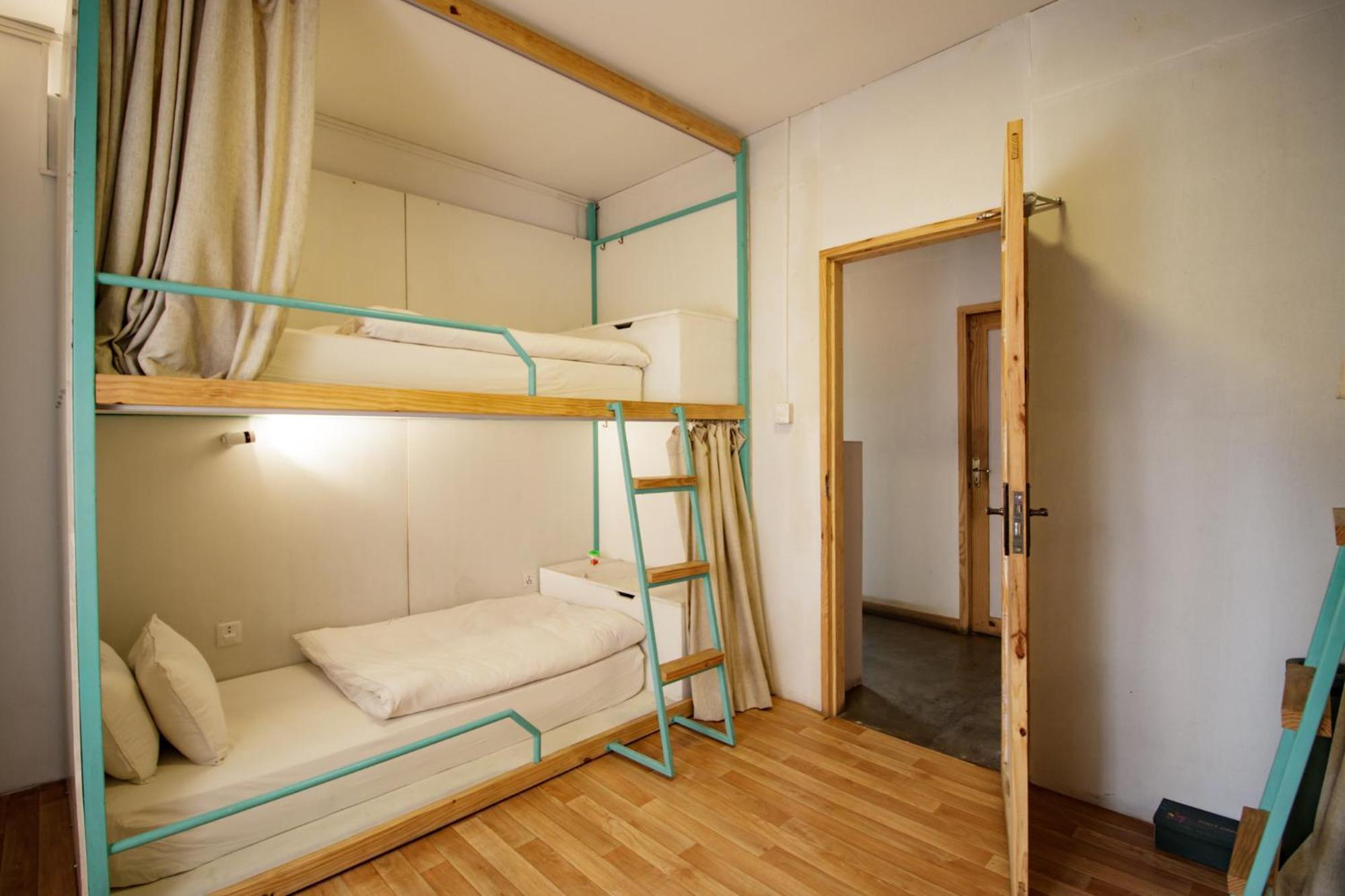 Nextdoor Patan Vandrarhem Exteriör bild